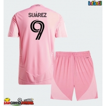 Camisa de Futebol Inter Miami Luis Suarez #9 Equipamento Principal Infantil 2026-27 Manga Curta (+ Calças curtas)